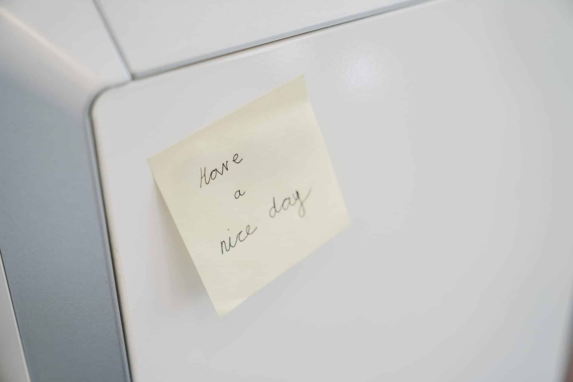 Is Distilled White Vinegar Good For Sunburns