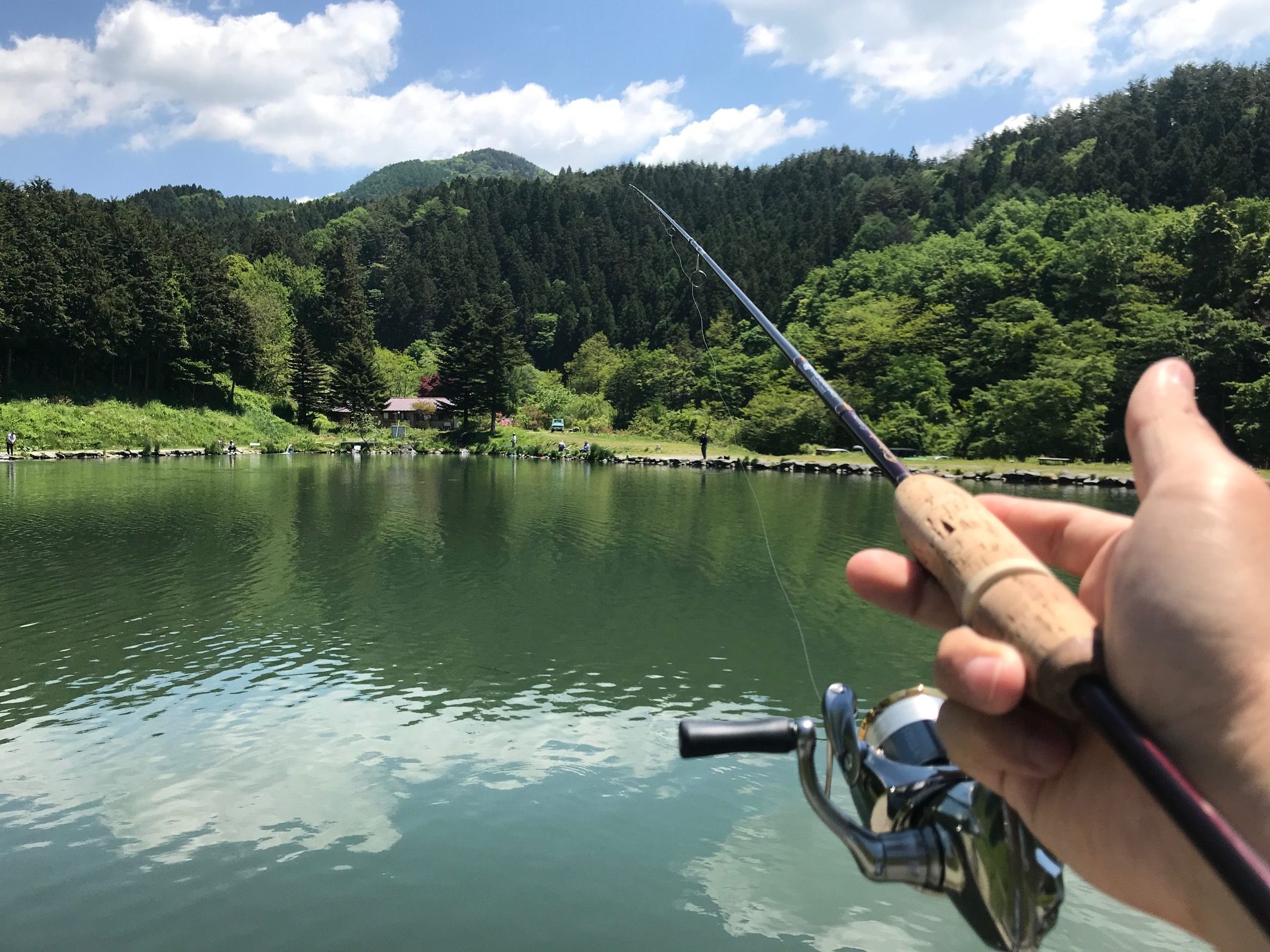 つくば園ってなんだ！？子供連れでトラウト釣りが楽しめる！？奇跡の管理釣り場をご紹介！！ 管釣りってなんだ！？秘密結社KTC！