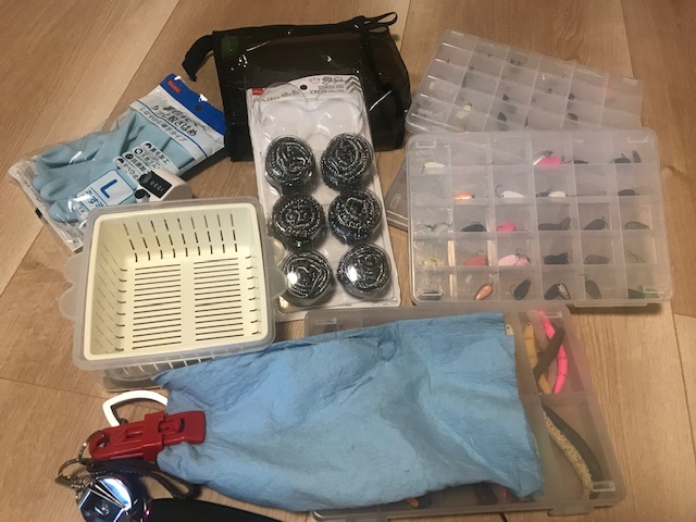 100均ダイソー＆セリアで買える釣り用便利グッズを一挙大紹介！釣具を買いたきゃ100均へGO！ 管釣りってなんだ！？秘密結社KTC！