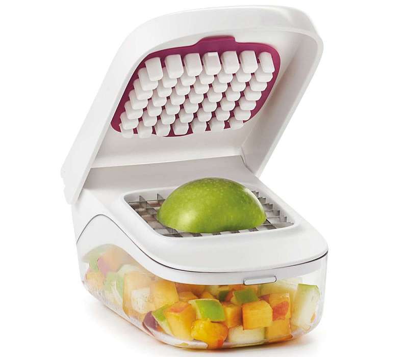 OXO Good Grips Vegetable Chopper with EasyPour Opening Review What's