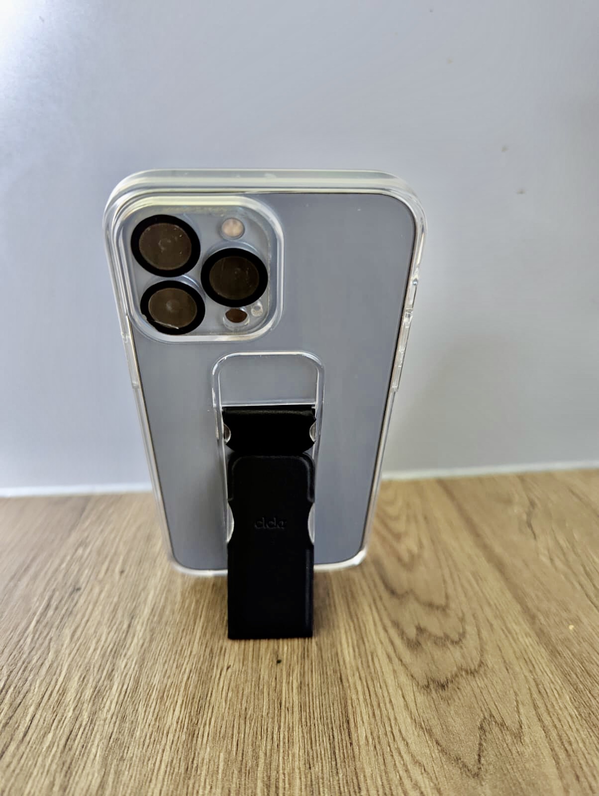 Clckr Protective Stand & Grip Case And Universal Stand Review What's