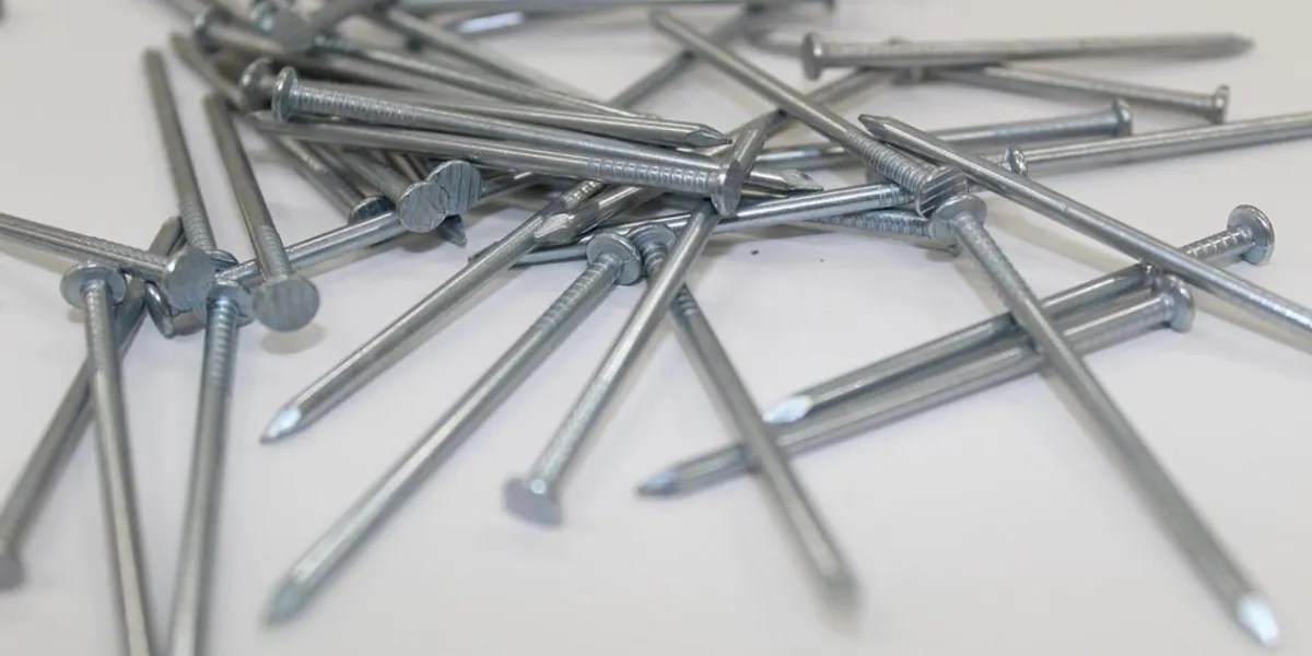 What Size Nails For Wood Siding?