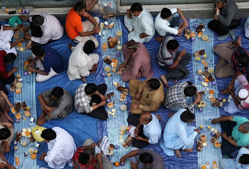 No curtains required for Abu Dhabi restaurants this Ramadan