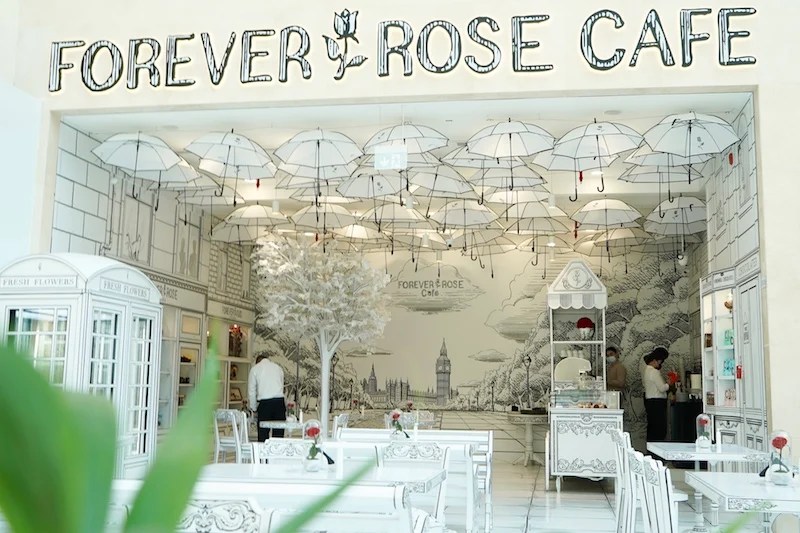 First look Instagram breaking 2D cafe, Forever Rose opens in Yas Mall