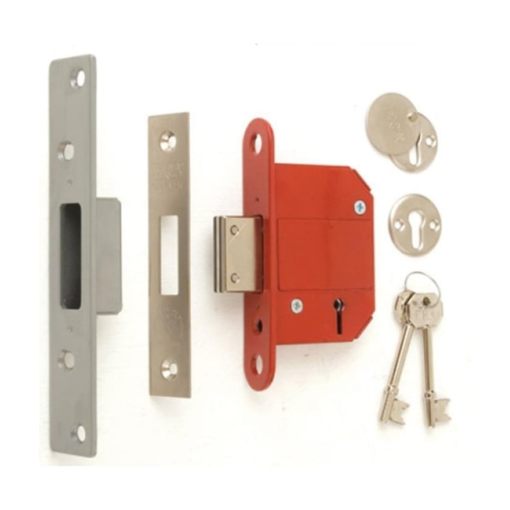 Charge To Open A Non BS 5 Lever Mortice Lock & Replace The Lock (During