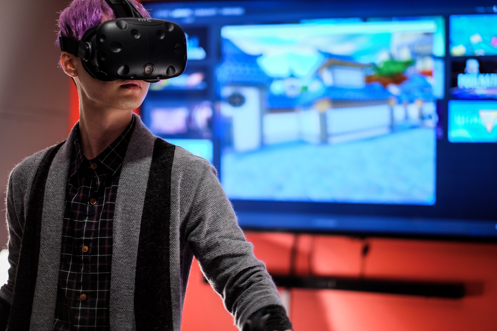Virtual Reality (VR) Arcade Takes Gaming Beyond Social Experience