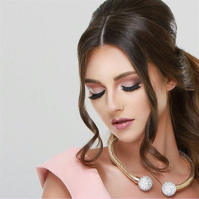 تسريحات شعر ناعمة , اجمل تسريحات شعر نعومي كيف