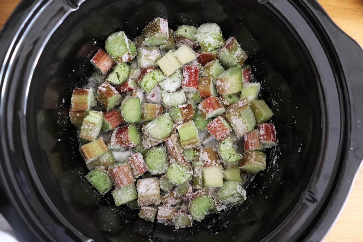 Slow Cooker Rhubarb Crumble Recipe What the Redhead said