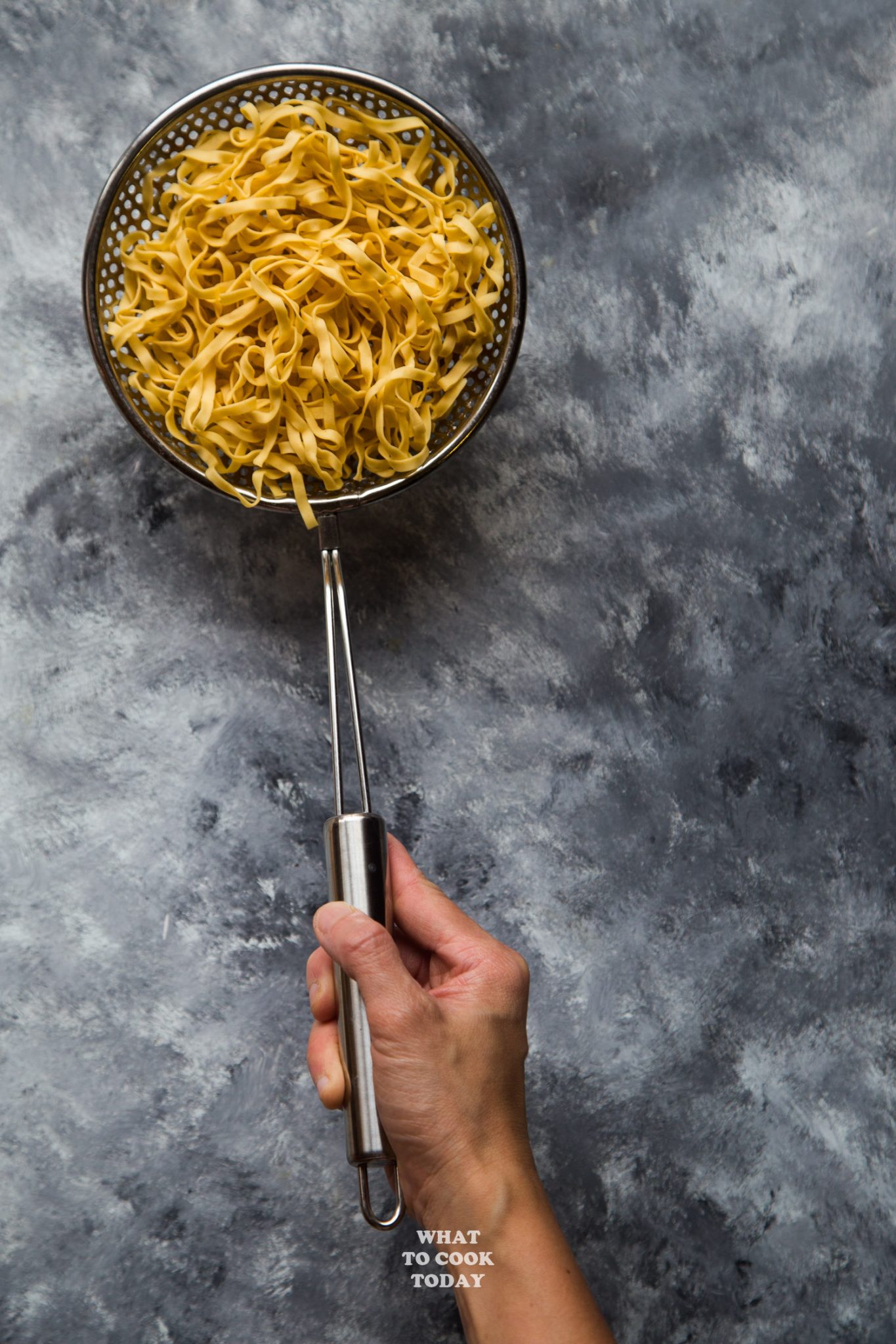 Crispy E Fu Noodle and Seafood Gravy (Ifumie Binjai) What To Cook Today