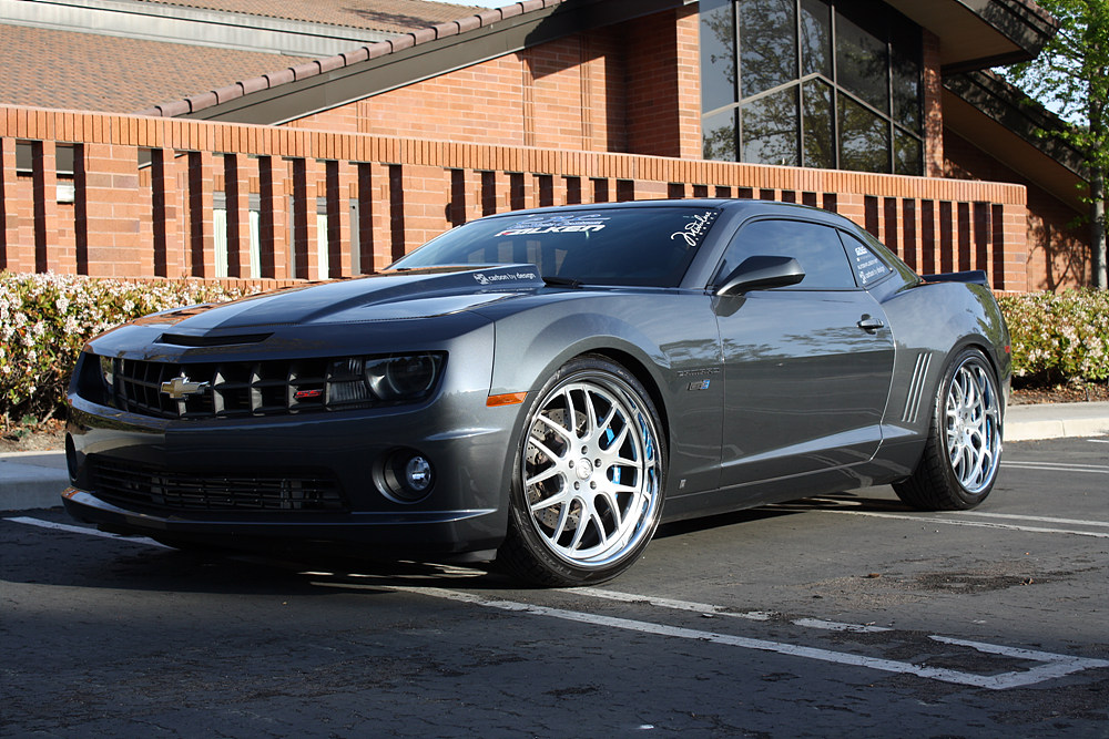 2010 Camaro SS/RS with 22" MODULARE H1 BRUSHED better