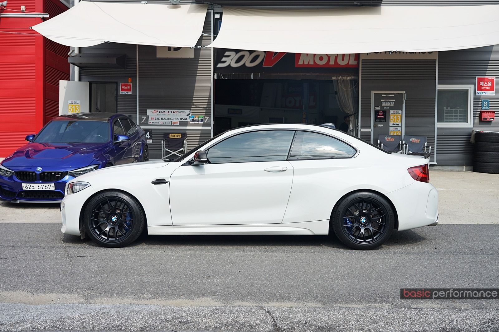BMW M2 F87 White Apex EC7 Wheel Front
