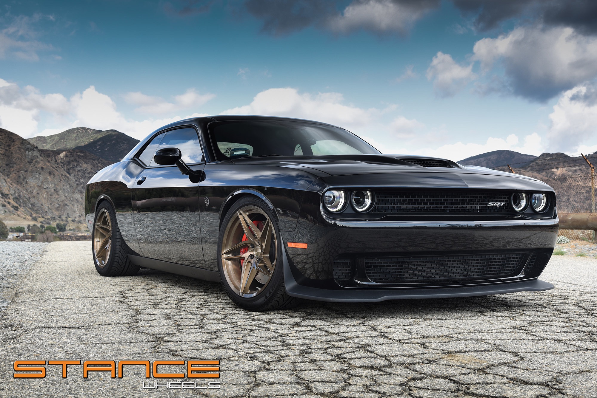 Dodge Challenger Black Stance SF04 Wheel Front