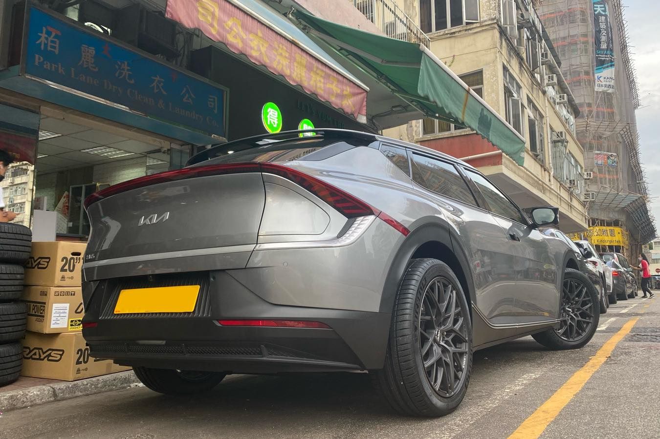 Kia EV6 Grey Rays Versus Variance VV25M Wheel Wheel Front