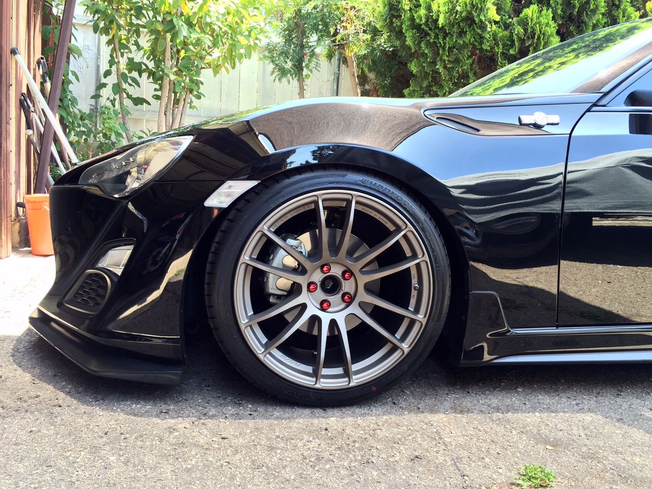 Toyota 86/Scion FRS Black Rays Gram Light 57xtreme Wheel Front