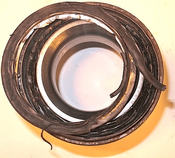 Sealed vs. Serviceable Wheel Bearings Weighing the Pros and Cons for