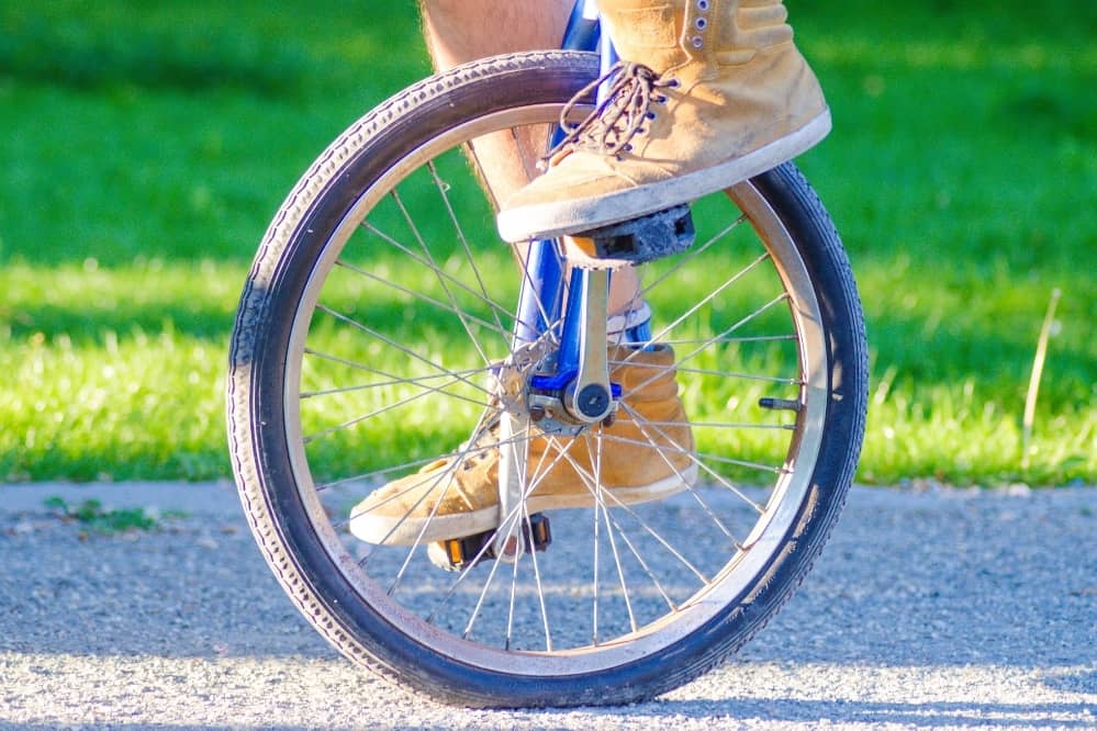 How Does a Unicycle Work? Unicycle Physics Explained Unicycle
