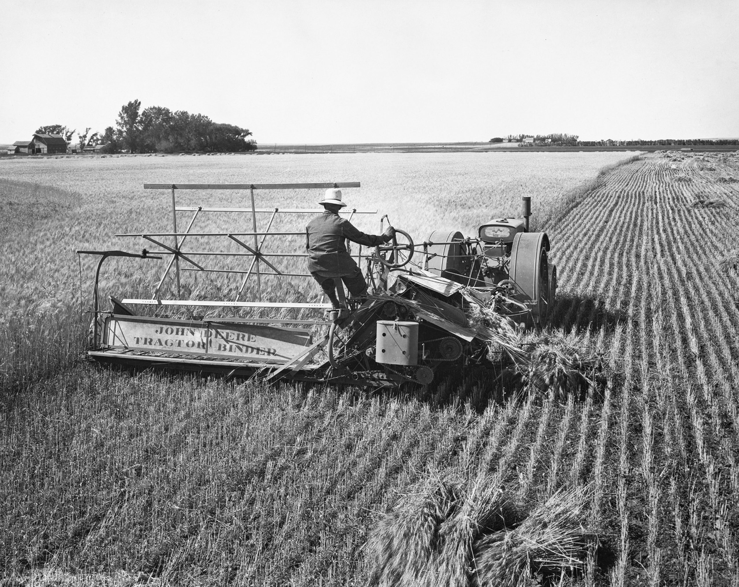 Some John Deere US history in pictures Wheels and Fields