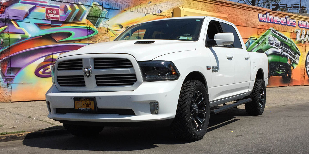Dodge Ram 1500 w/ 20x9 Fuel Assault D546 Wheels