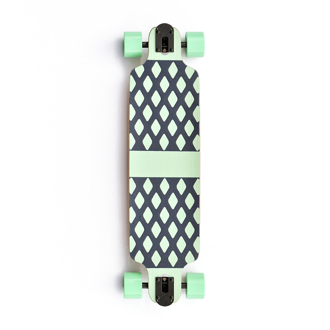 Zenit Longboard AB Maze Long Distance Push / Cruiser Complete • wheelson.ch