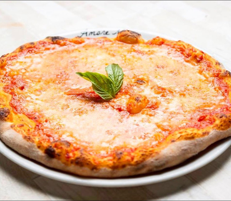 The Fab Five Aruba's Best Pizza