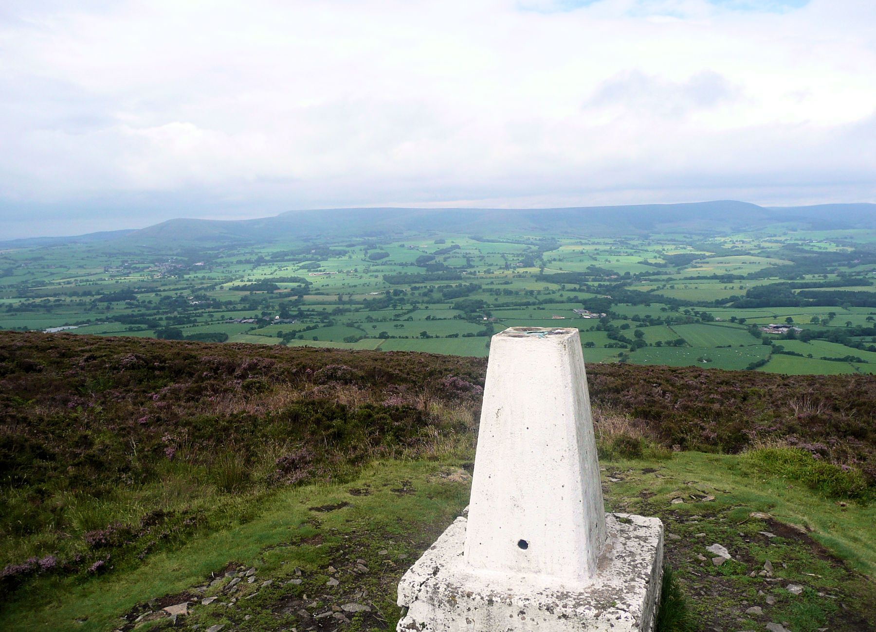 longridge-fell-where2walk