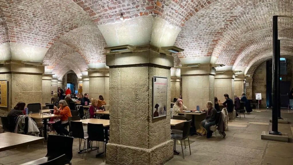 5 Unusual and Unique Places to Eat in London