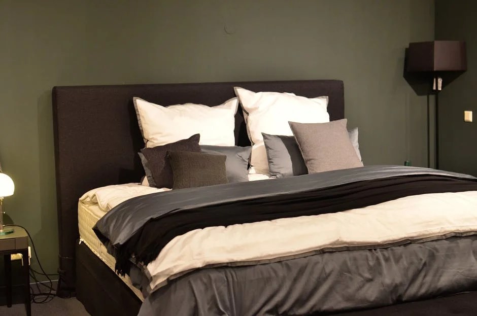 How to Choose a Bed Everything You Need to Know Where is the Cool