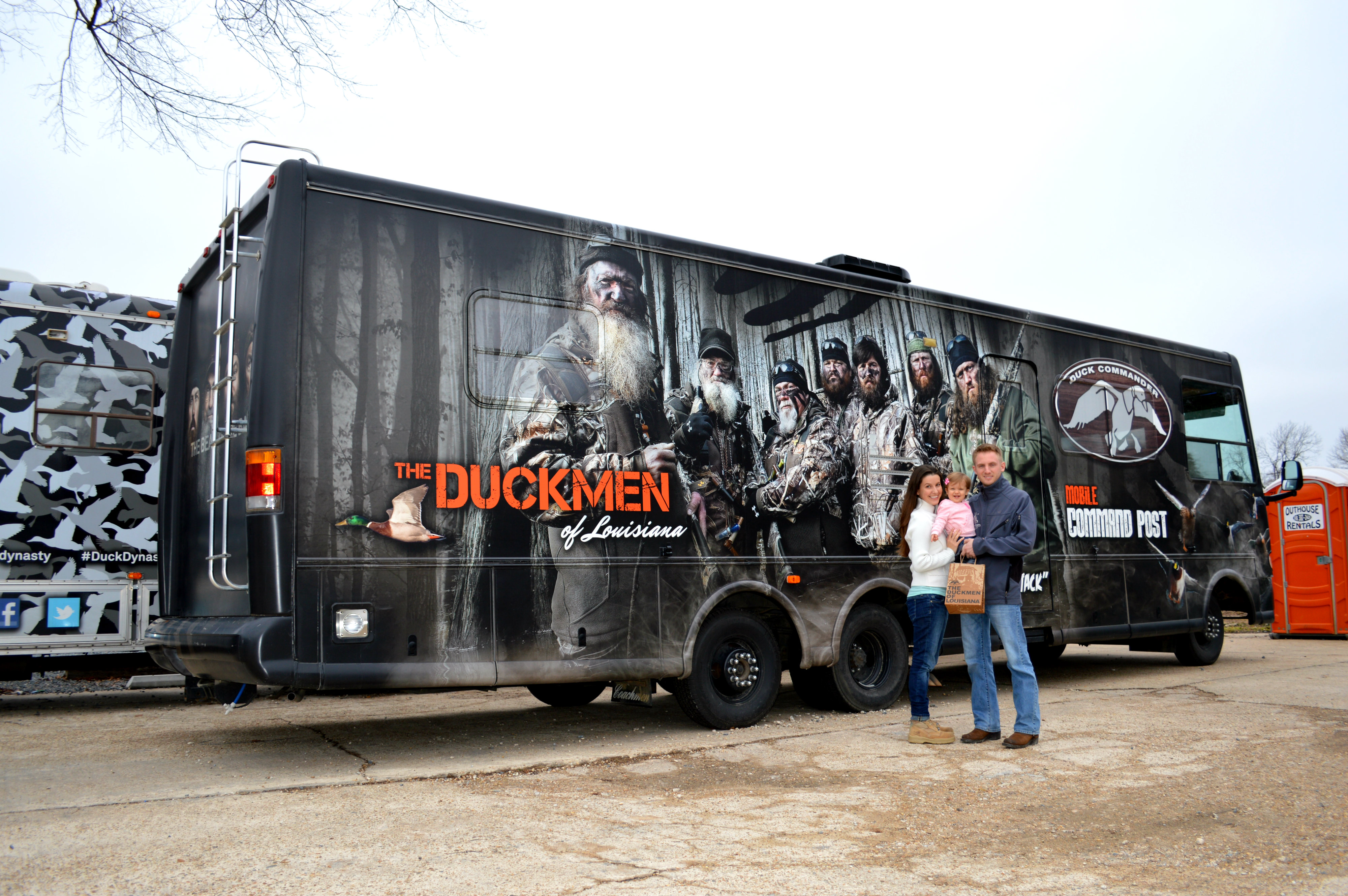 Duck Commander Traveling With The Tompkins