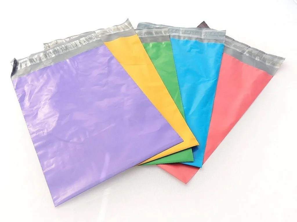 Colored poly mailers, shipping bags, mailing bags Manufacturer