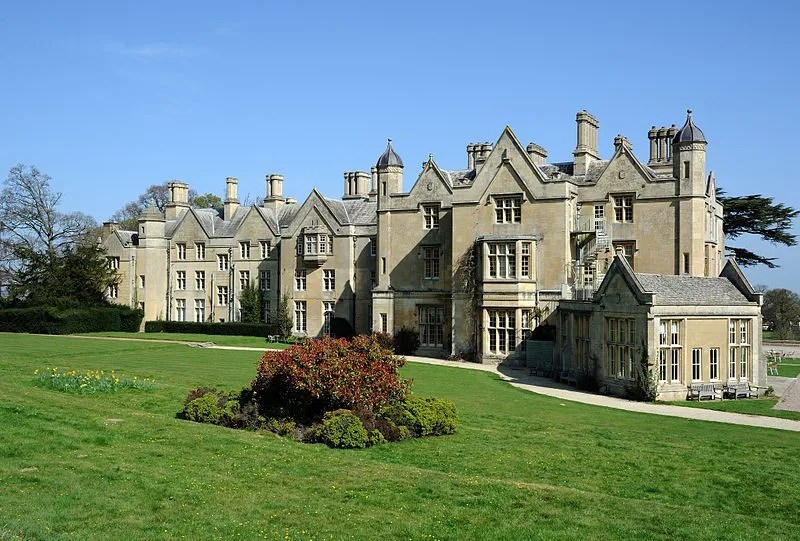 Dumbleton Hall Wedding Venue in Evesham, Worcestershire, United Kingdom
