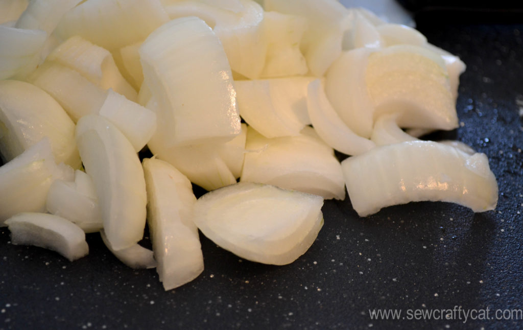 {Sew Crafty Cat} Onion Dip Recipe While He Was Napping