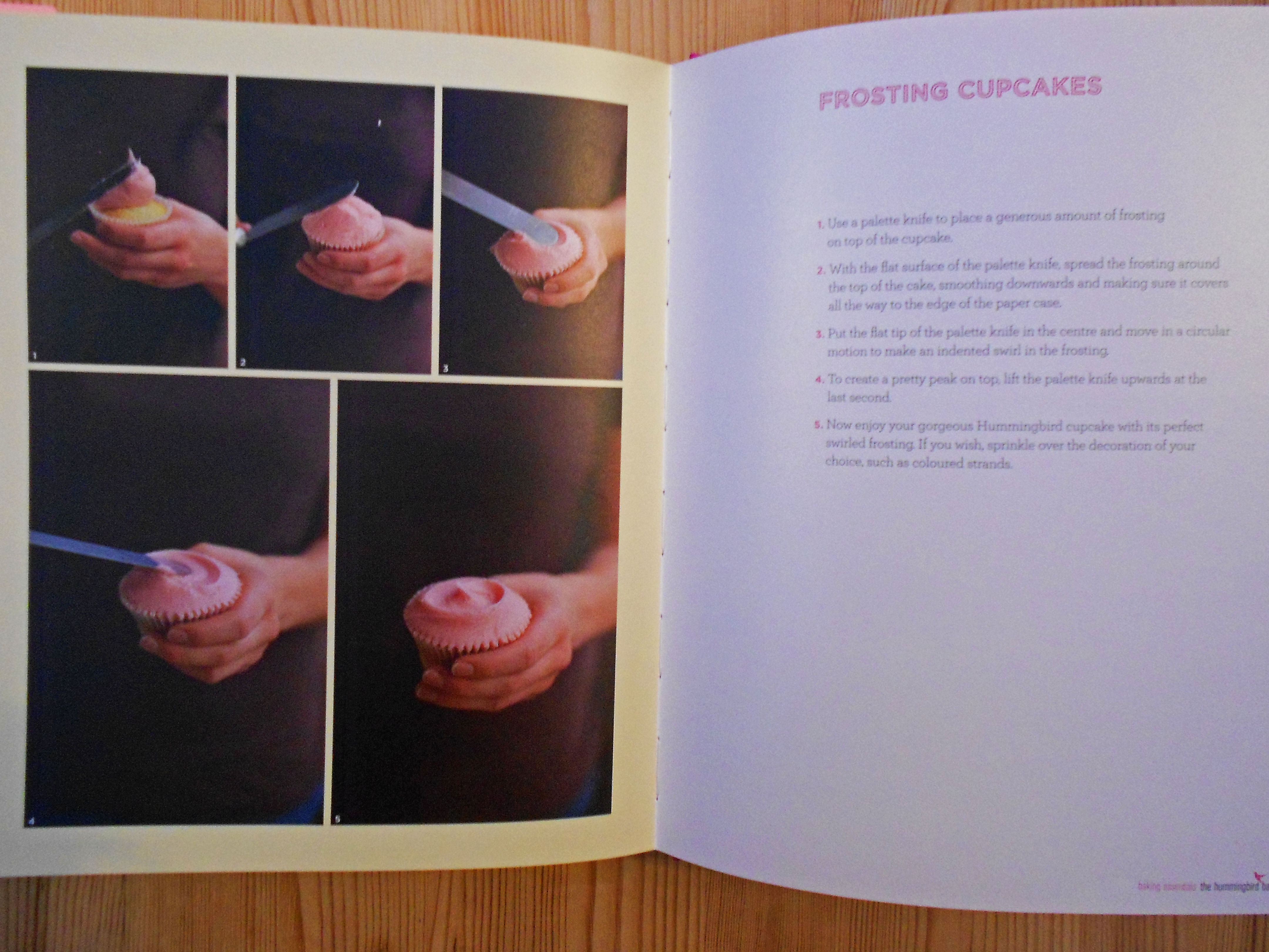 Review Cake Days The Hummingbird Bakery Whipped Up