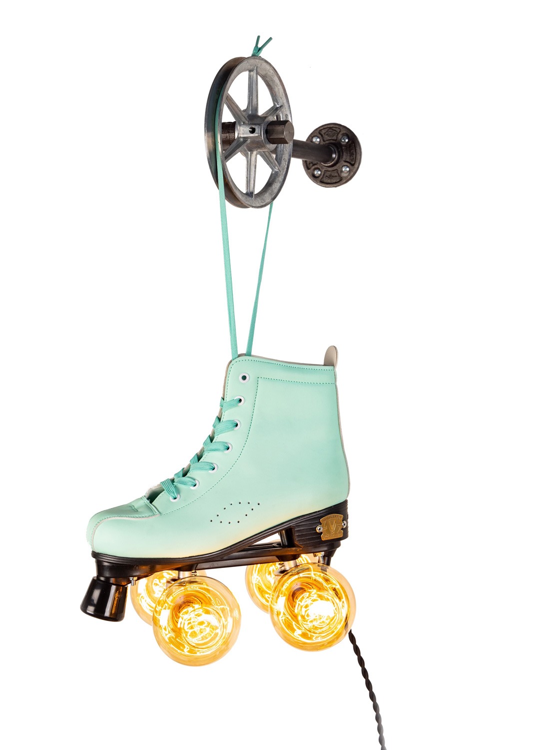 Roller Skate Light with Pulley (Mint) WHISKERTIN