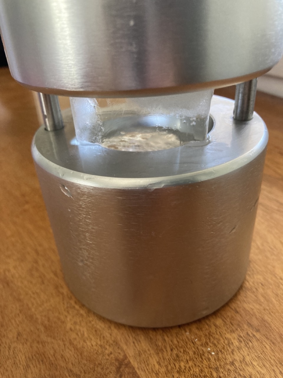 How to Find the Best Whiskey Ice Maker Whiskey Watch