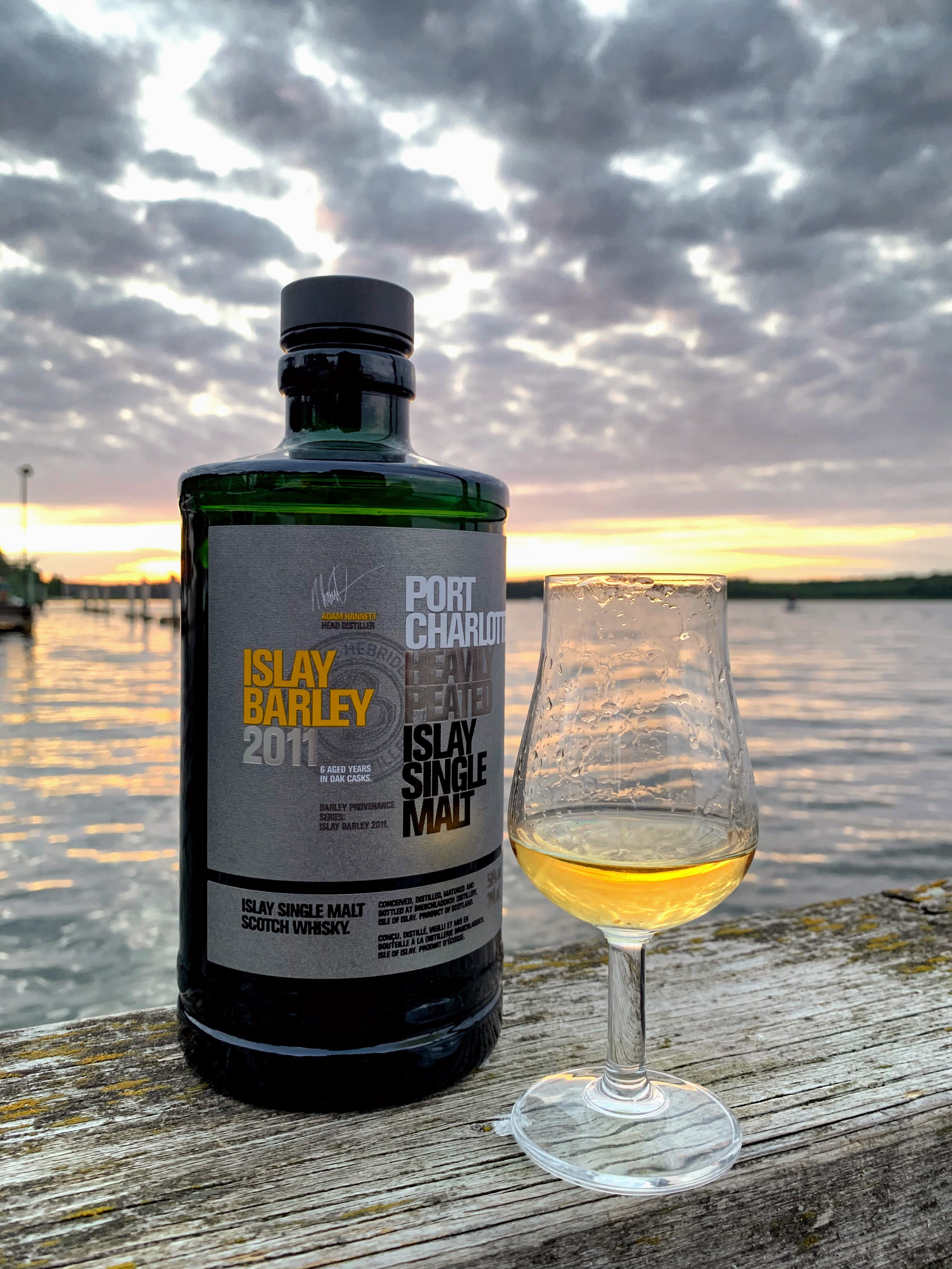 Recenzja Port Charlotte 2011 Islay Barley Whisky Time