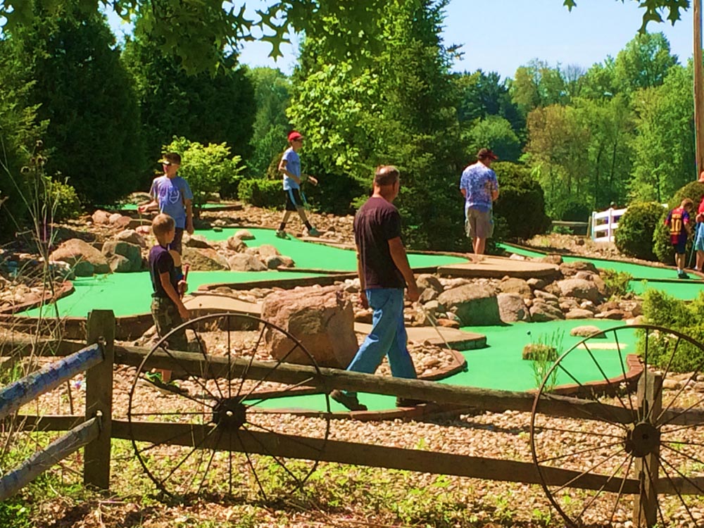 Park Fun Whispering Hills Jellystone Park