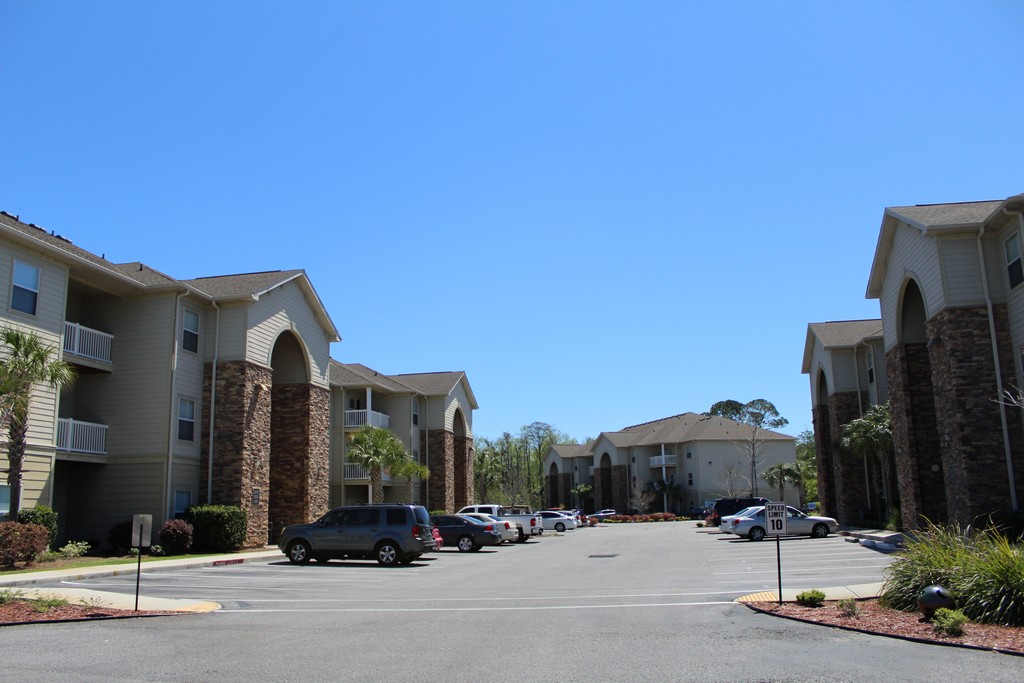 Gallery whispering palm apartments