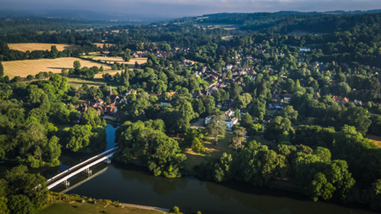 WhitchurchonThames > Find us / Contact us