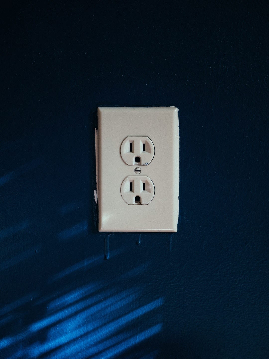 How Long Does it Take to Install an Outlet?