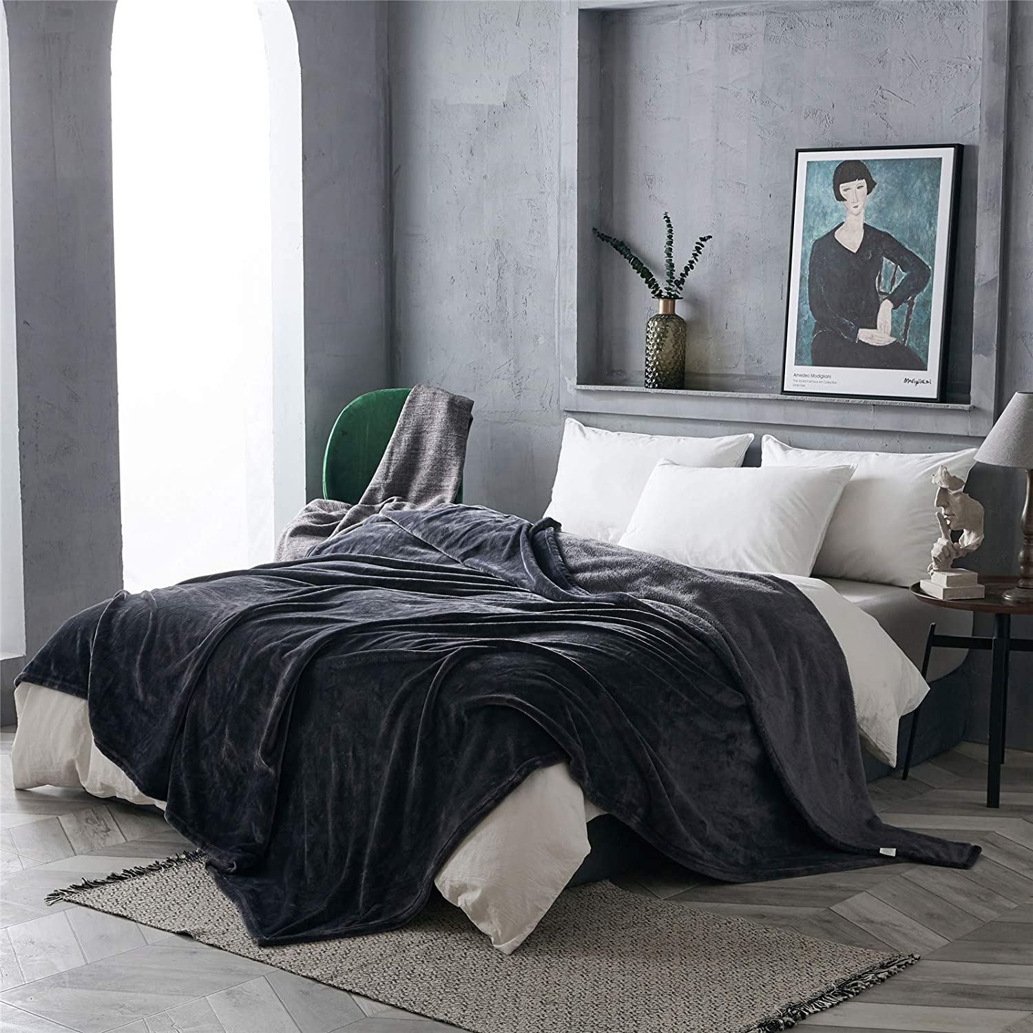 Ritz Blanket White City Lebanon