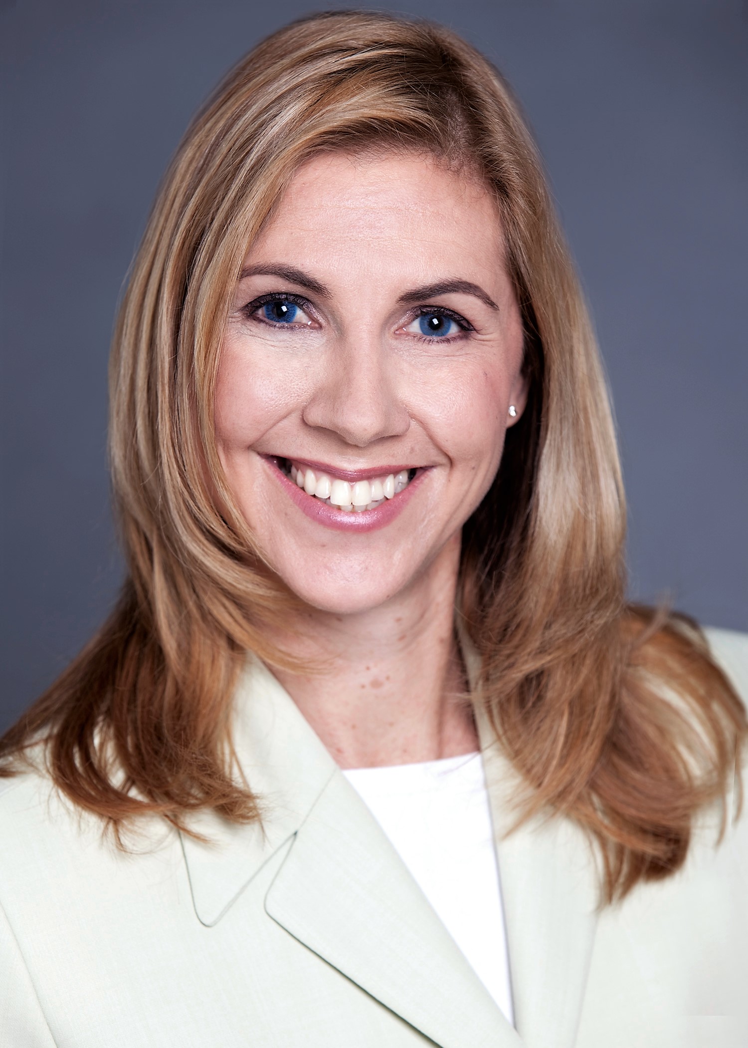 _MG_2150 5x7 WHITE CLOUD FOUNDATION