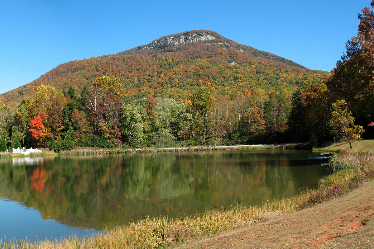 Mount Yonah near Helen hikers and climbers