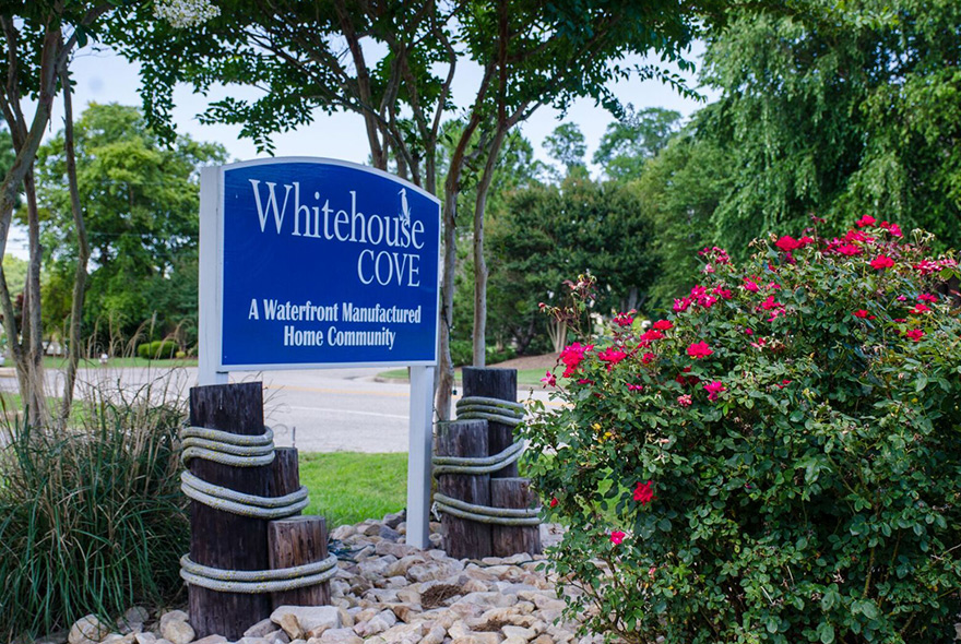 About Whitehouse Cove Manufactured Home Community