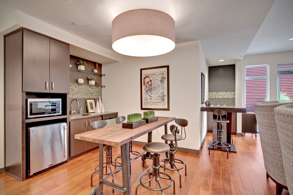 Old Town Lofts White/Peterman Properties, Inc.