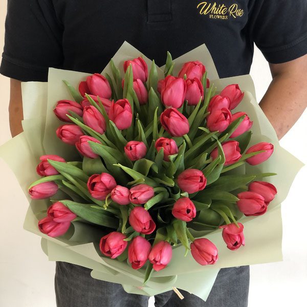 Premium Tulip Bouquet White Rose Flowers