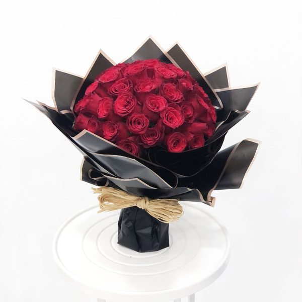 Sending you lots of love 40 red roses Bouquet White Rose Flowers