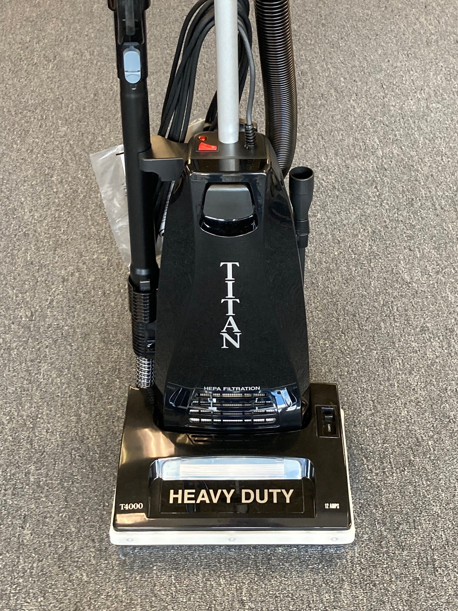 Titan heavy duty vacuum T4000.2 commercial upright White Vacuum