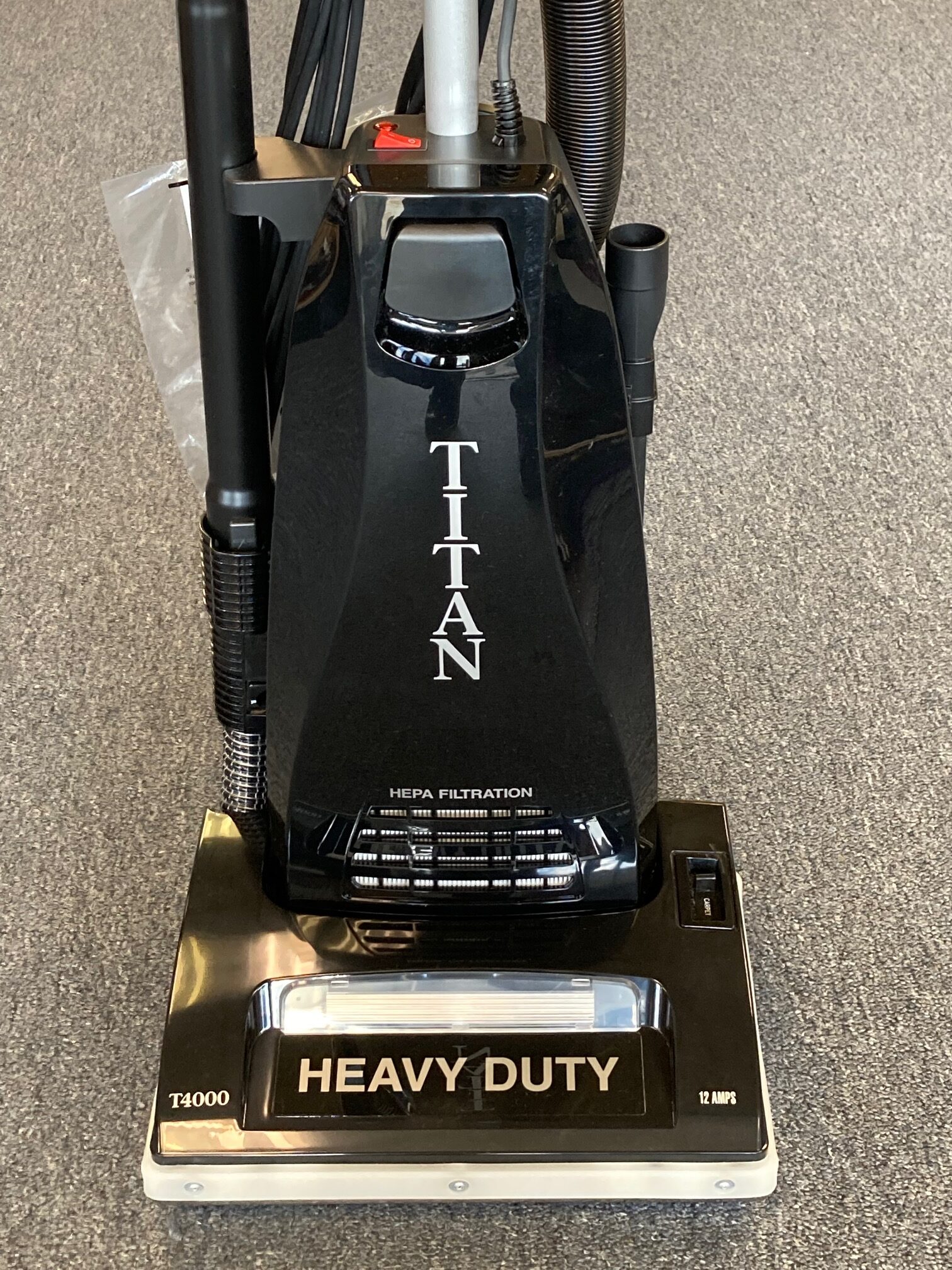 Titan heavy duty vacuum T4000.2 commercial upright White Vacuum