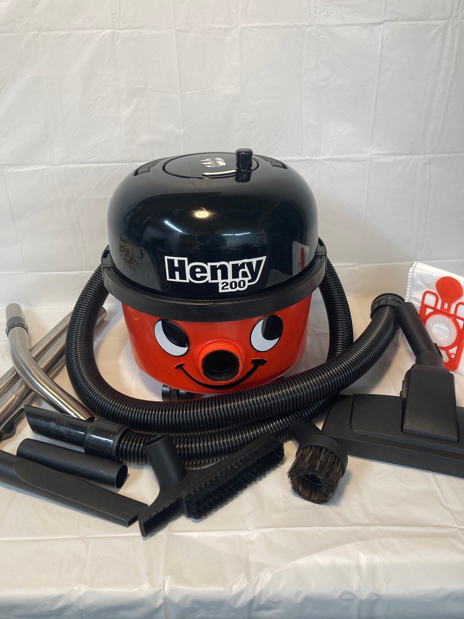 Numatic HVR200 HENRY Vacuum Cleaner NaceCare White Vacuum Online Store