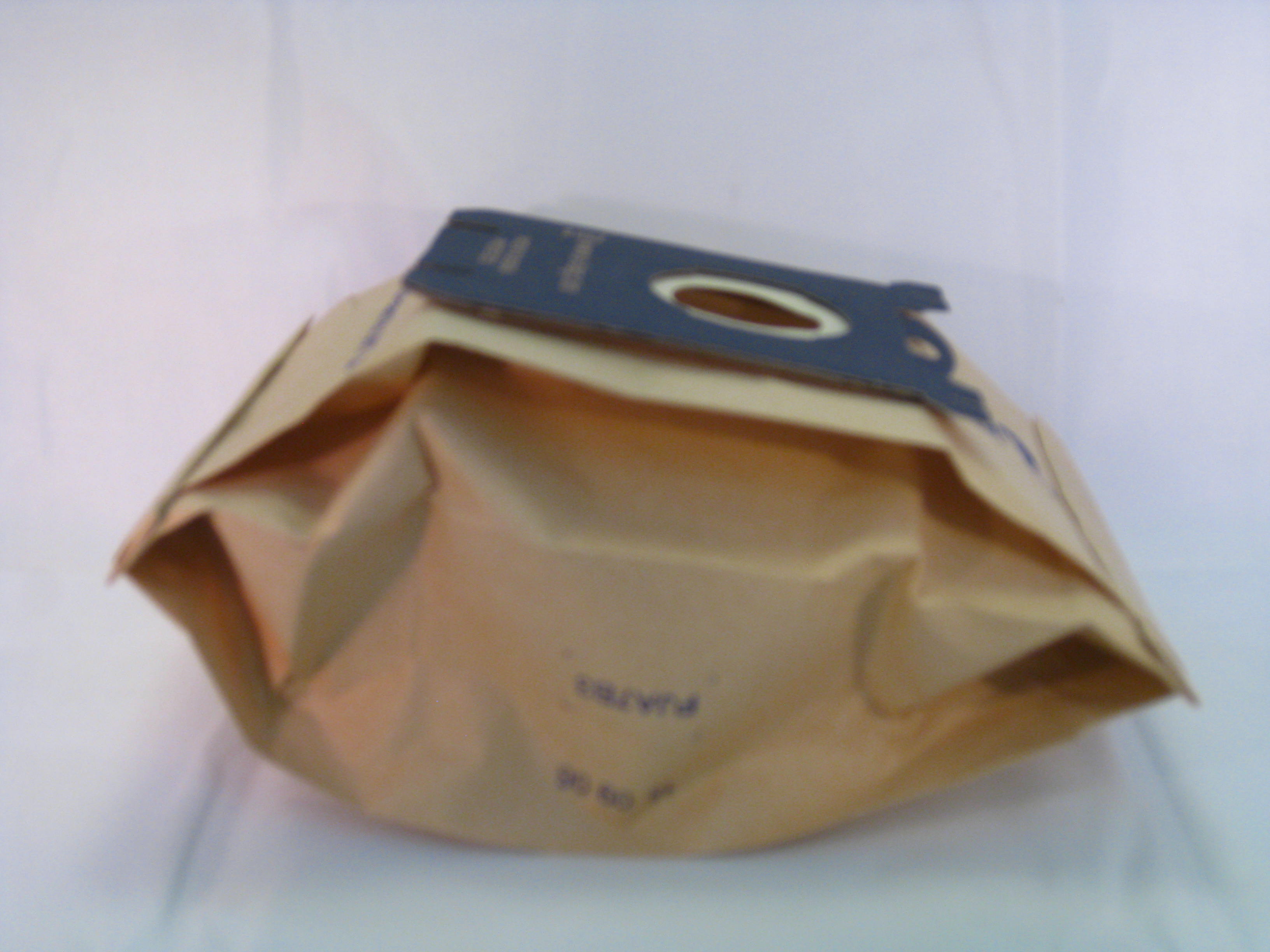 Electrolux EL200CQ SBag Classic (10 Bags.) White Vacuum Online Store